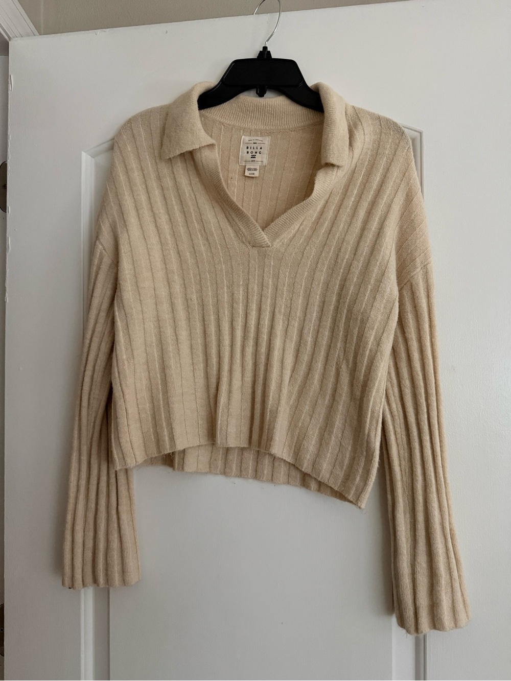 Billabong Cream Ribbed V-Neck Collared Sweater